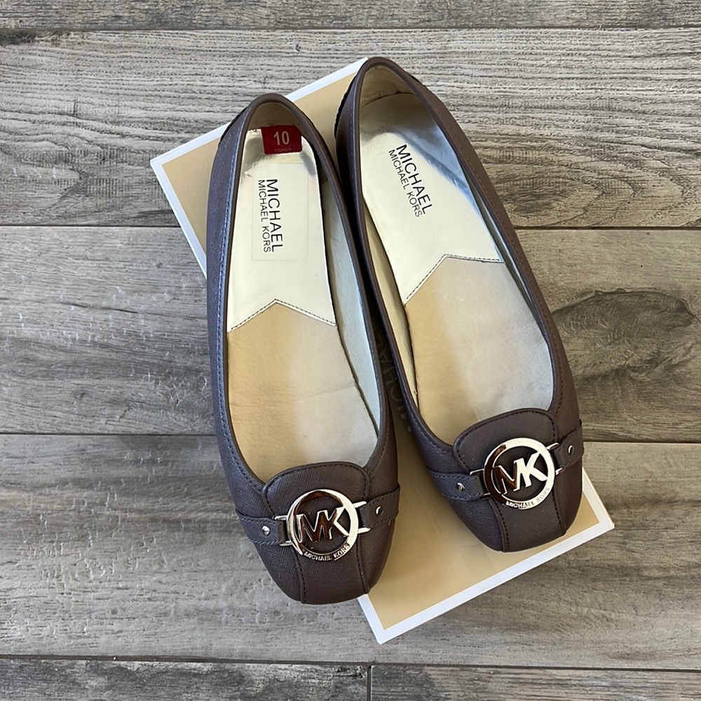 Michael Kors flats